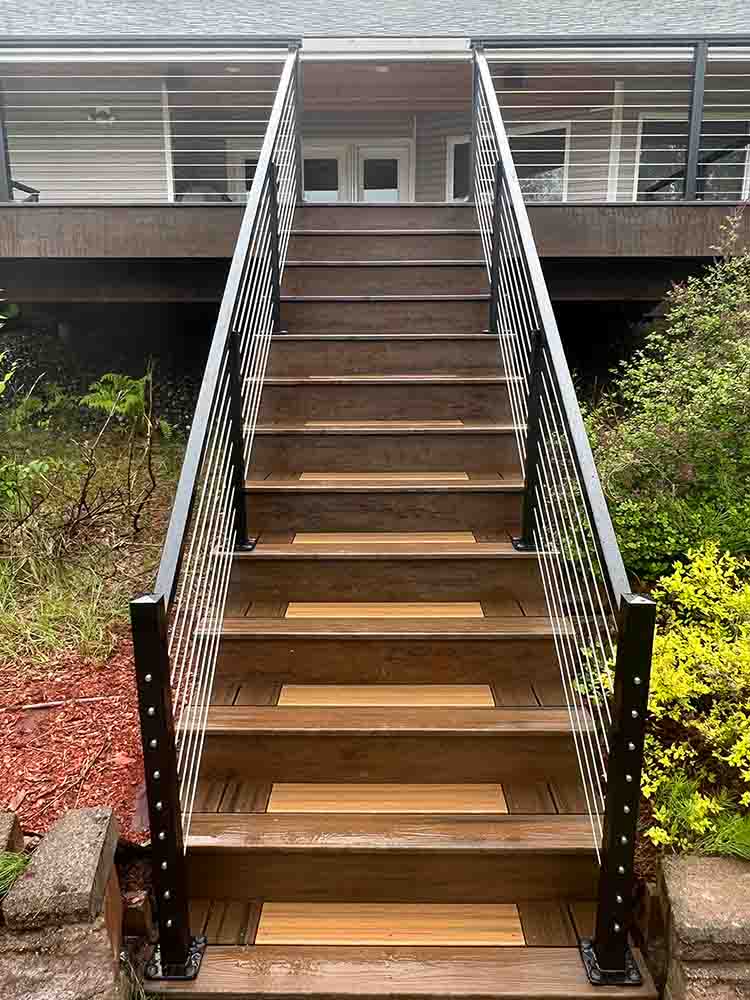 Composite decking stairs cable railing